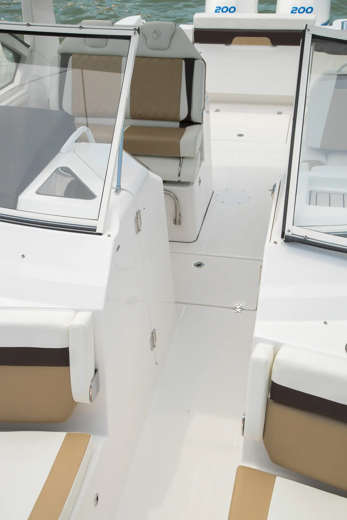 EdgeWater 262CX bow walkthrough